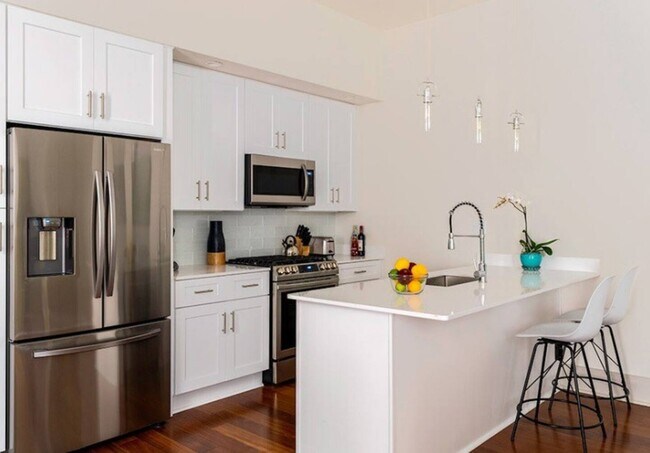 Kitchen - 820 Union St
