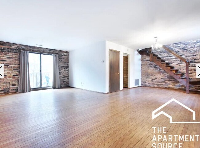 Foto del edificio - 1255 W Belden Ave
