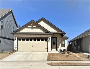Building Photo - 1051 Toledo Bend Dr