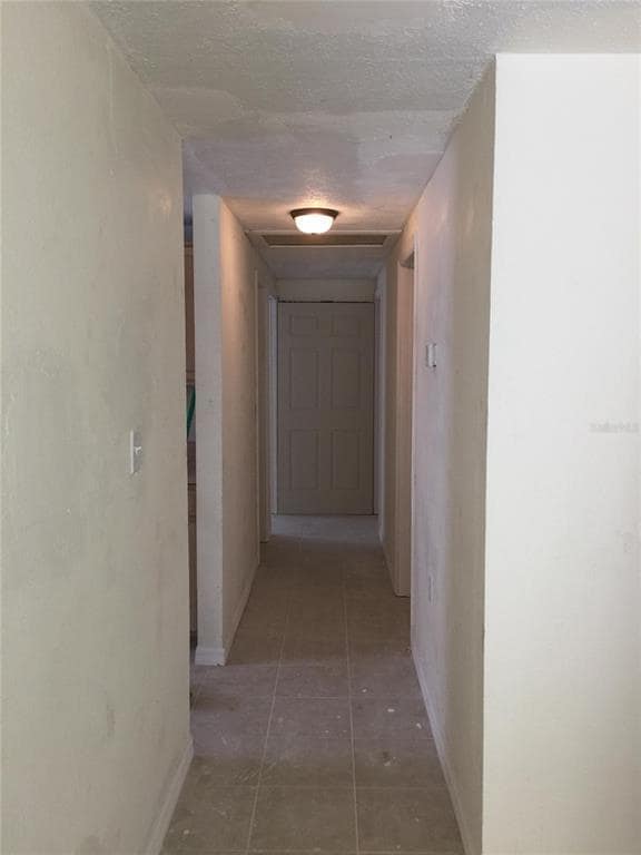 Foto del edificio - 1049 S Terry Ave