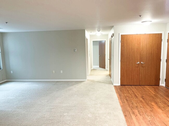 Interior Photo - Cityscapes Plaza Residential