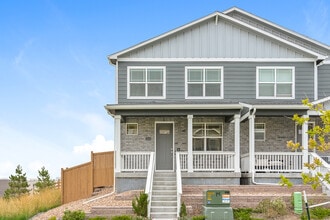Building Photo - 13411 Oneida Ln