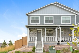Building Photo - 13531 Oneida Ln