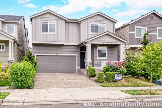 Building Photo - Spacious 4-Bedroom + Office Home in Abbey ...