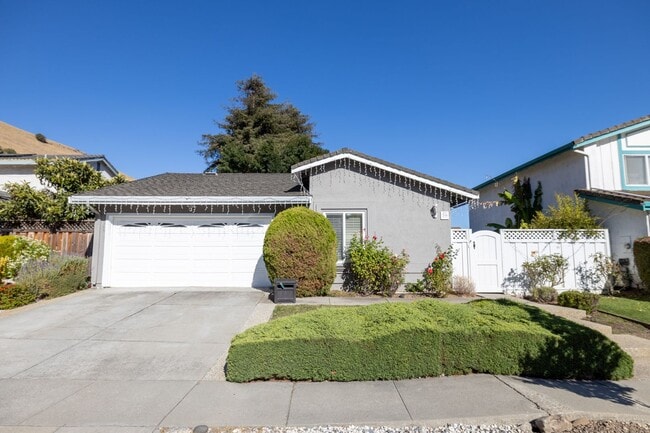 Charming Niles District Home with Private ... - Charming Niles District Home with Private ...