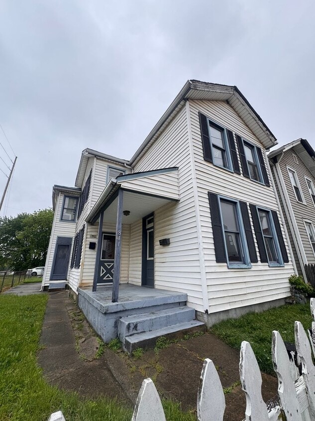 Photo - 841 N 3rd Street