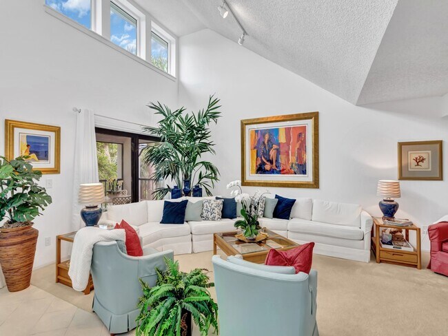 Foto del edificio - 1155 Reef Rd