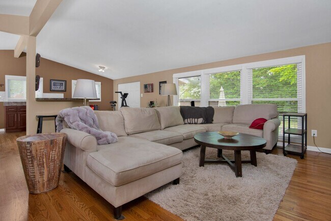 Foto del edificio - Gorgeous 3 Bed 2 Bath Home in Fayetteville