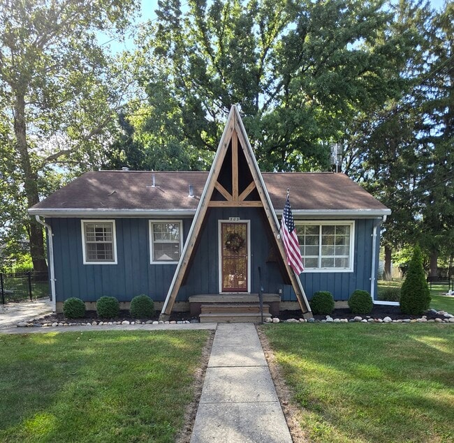 Building Photo - 509 S Russell St