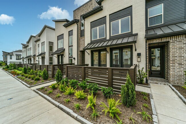 Foto del edificio - 16519 Texas Hill Country Rd
