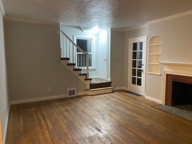 Foto del edificio - 2 bed 1 bath South Euclid rental