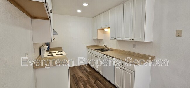 Foto del edificio - 4184 Oro Ln