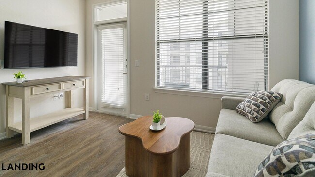 Foto del edificio - 14580 Crosby Fwy