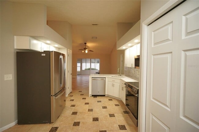 Building Photo - 3605 Treeline Dr