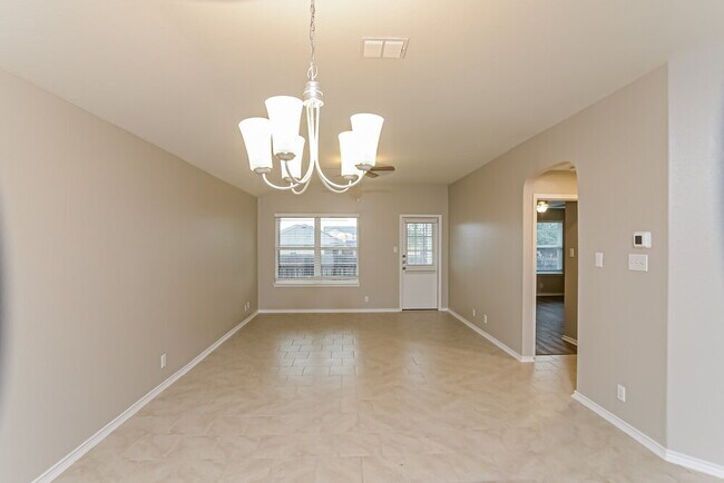 Foto del edificio - 8806 Double Oak