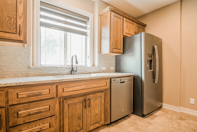 Cocina - 246 W Grant St