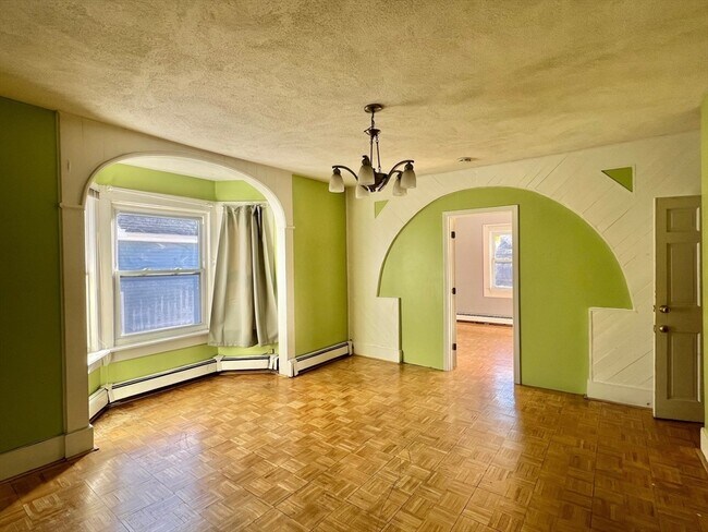 Foto del edificio - 18 Garland Ave