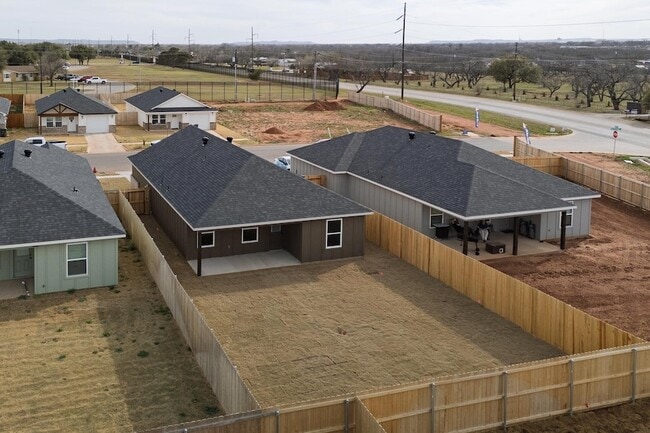 Building Photo - 199 Tombstone Rd