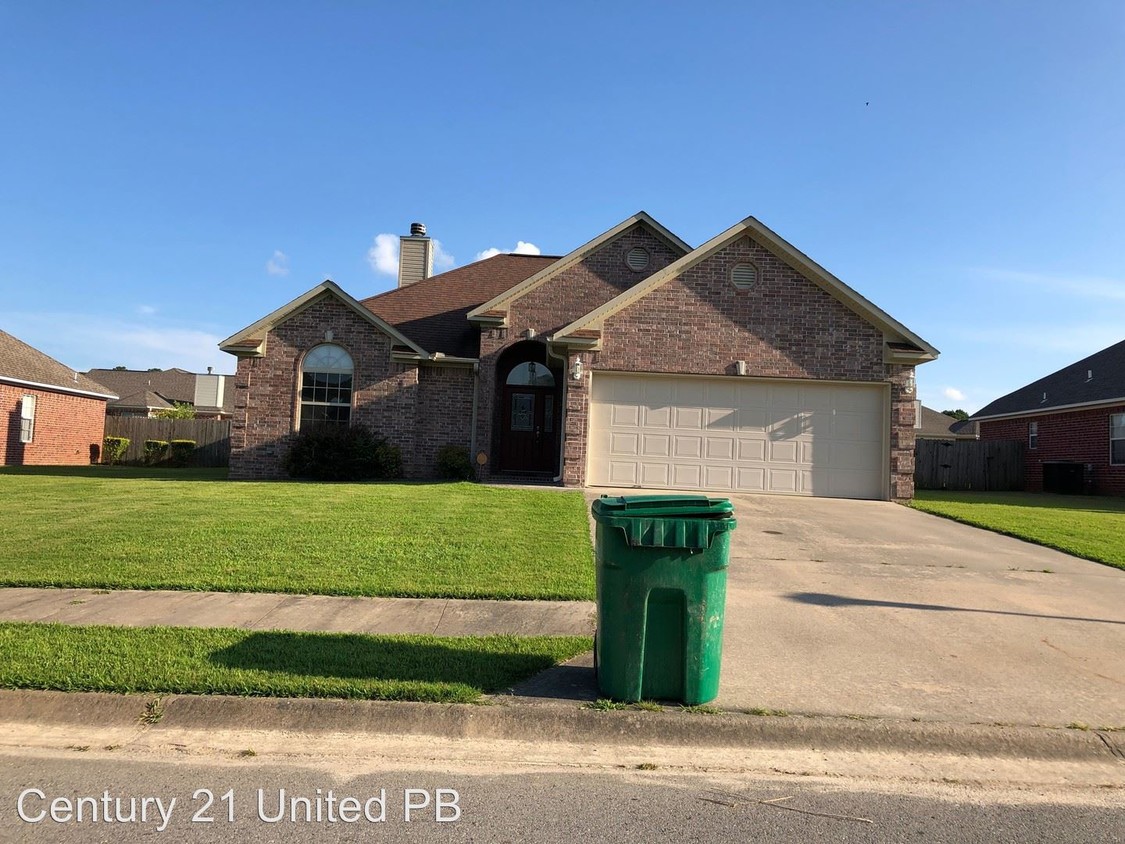 Foto principal - 3 br, 2 bath House - 908 Evening Sunset Drive