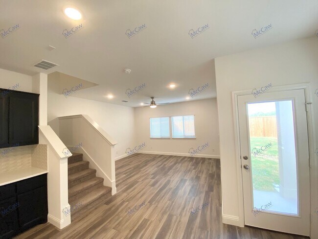 Foto del edificio - 3100 Trina St