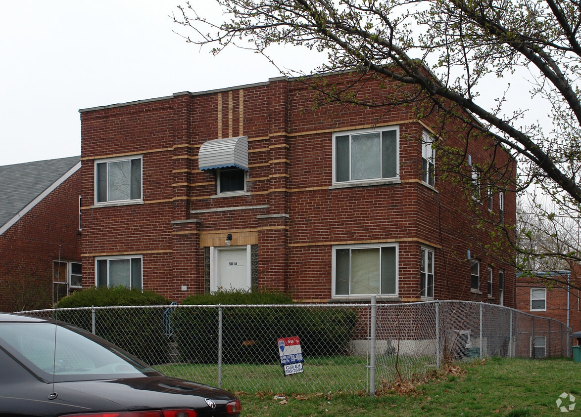 Building Photo - 5016 Newfield Ave