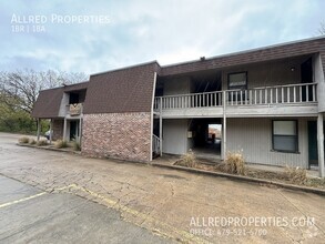 Building Photo - 1390 W Wedington Dr