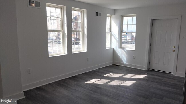 Foto del edificio - 2951 S 17th St