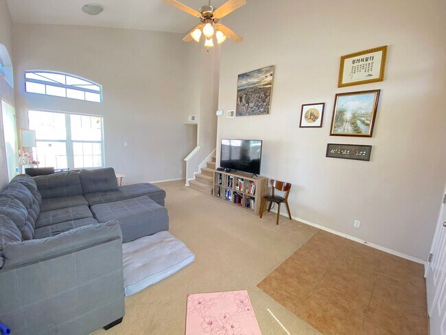 Building Photo - Northeast/Sandstone Ranch El Paso 3 Bed Re...