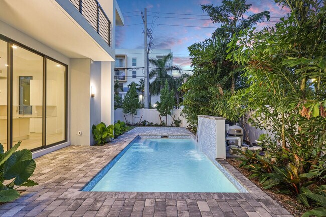 Foto del edificio - 204 Osceola Park Ln