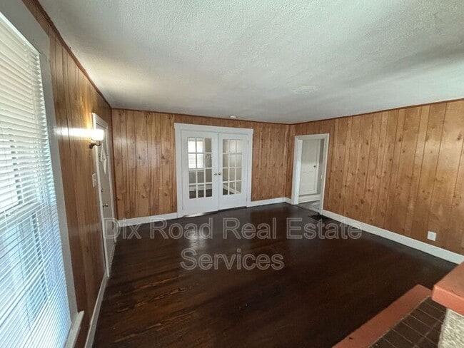 Building Photo - 3414 Gamble Ave
