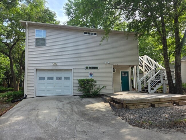 Photo - 4918 Old Mears Rd House