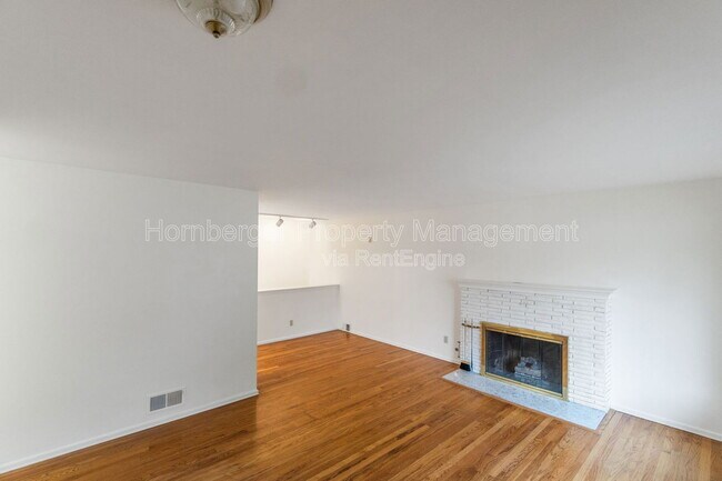 Foto del edificio - 3523 E 18th Ave