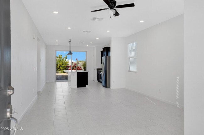 Foto del edificio - 4584 Stickleaf Way