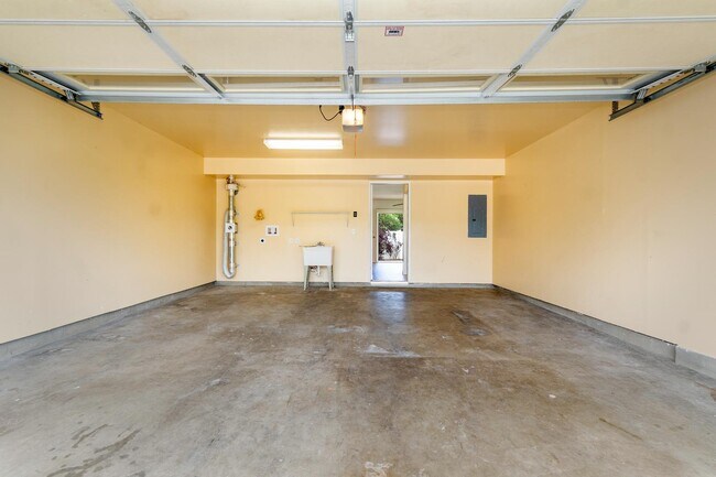 Foto del edificio - 91-1317 Kilipue St