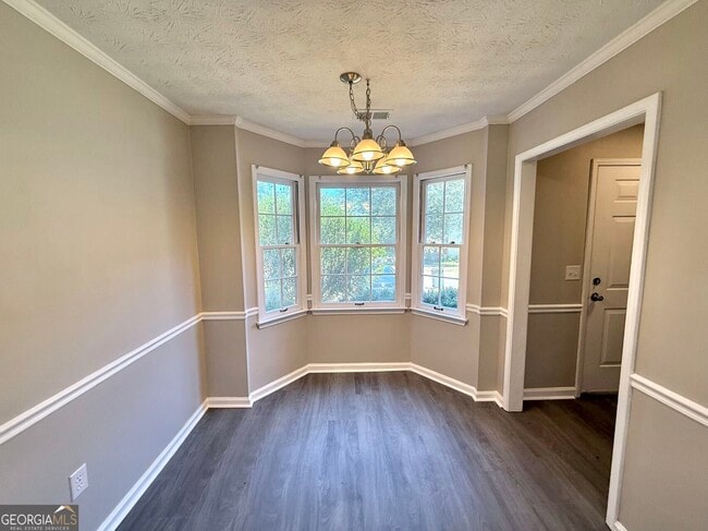 Building Photo - 2777 New S Dr
