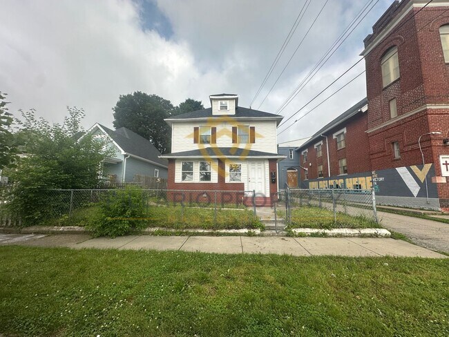 Foto del edificio - 16 N Addison St