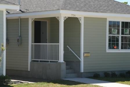 726 Calle 16 - 726 16th St