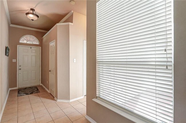 Foto del edificio - 4501 Aspen Glen Rd