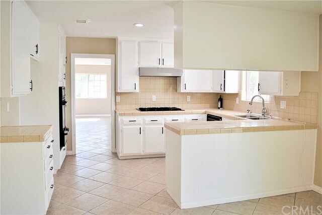 Building Photo - 19995 Layton St