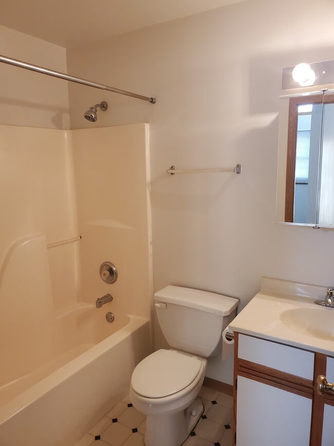 Bathroom - 551 Leah Ln