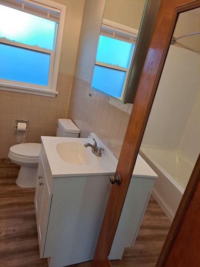 Building Photo - 3 bedroom in Billings MT 59102