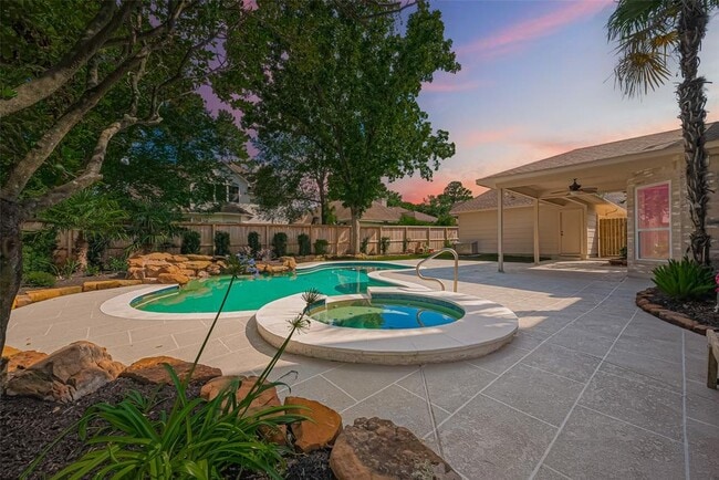 Foto del edificio - 6018 Rapid Creek Ct