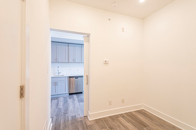 Building Photo - 1245 Ridge Avenue