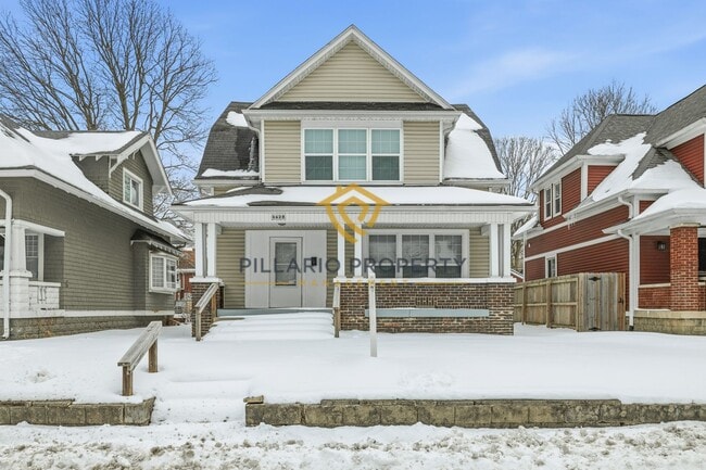 $500 OFF MOVE-IN SPECIAL!!! 4 Bedroom home in Near Downtown Indy! Available Now! - $500 OFF MOVE-IN SPECIAL!!! 4 Bedroom home in Near Downtown Indy! Available Now!