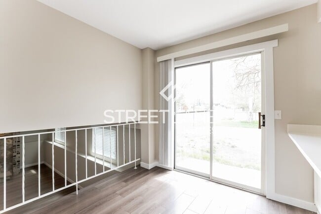 Building Photo - REDUCED! - Ready for your new home?! 4 bed...