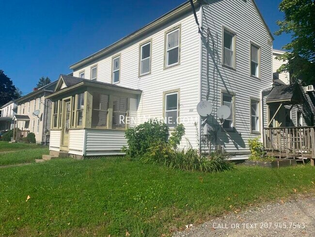 Foto del edificio - 101 Main Rd