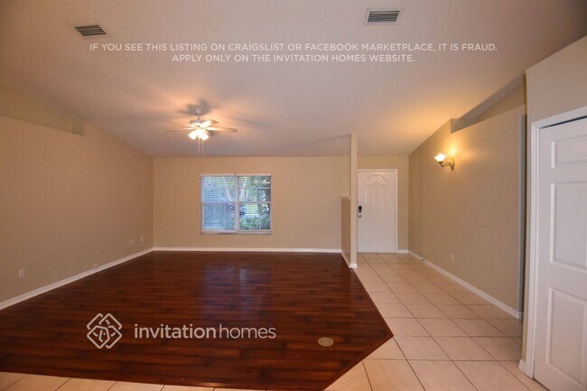 Building Photo - 3104 Pine Tree Dr