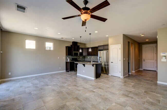 Foto del edificio - 3260 Alps Ln
