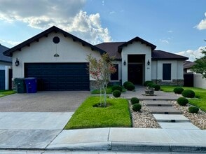 Building Photo - 216 Canyon Oak Dr