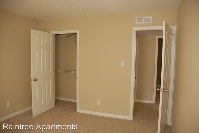 Building Photo - 2 br, 1 bath Apartment - 600 Rain Forest Road